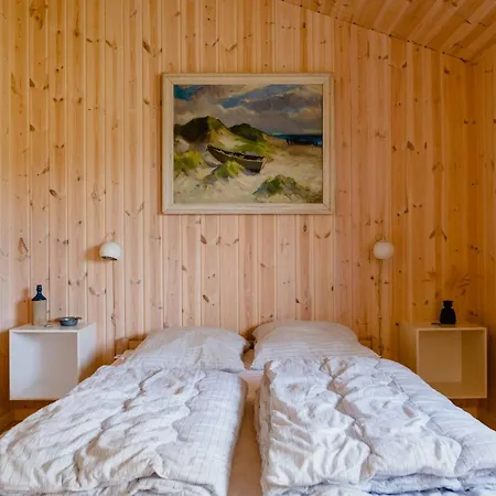 Dom wakacyjny Family In Heather-clad Landscape *