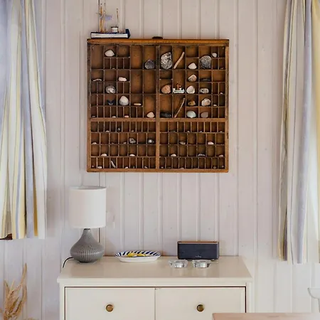 Family In Heather-clad Landscape * Fjerritslev